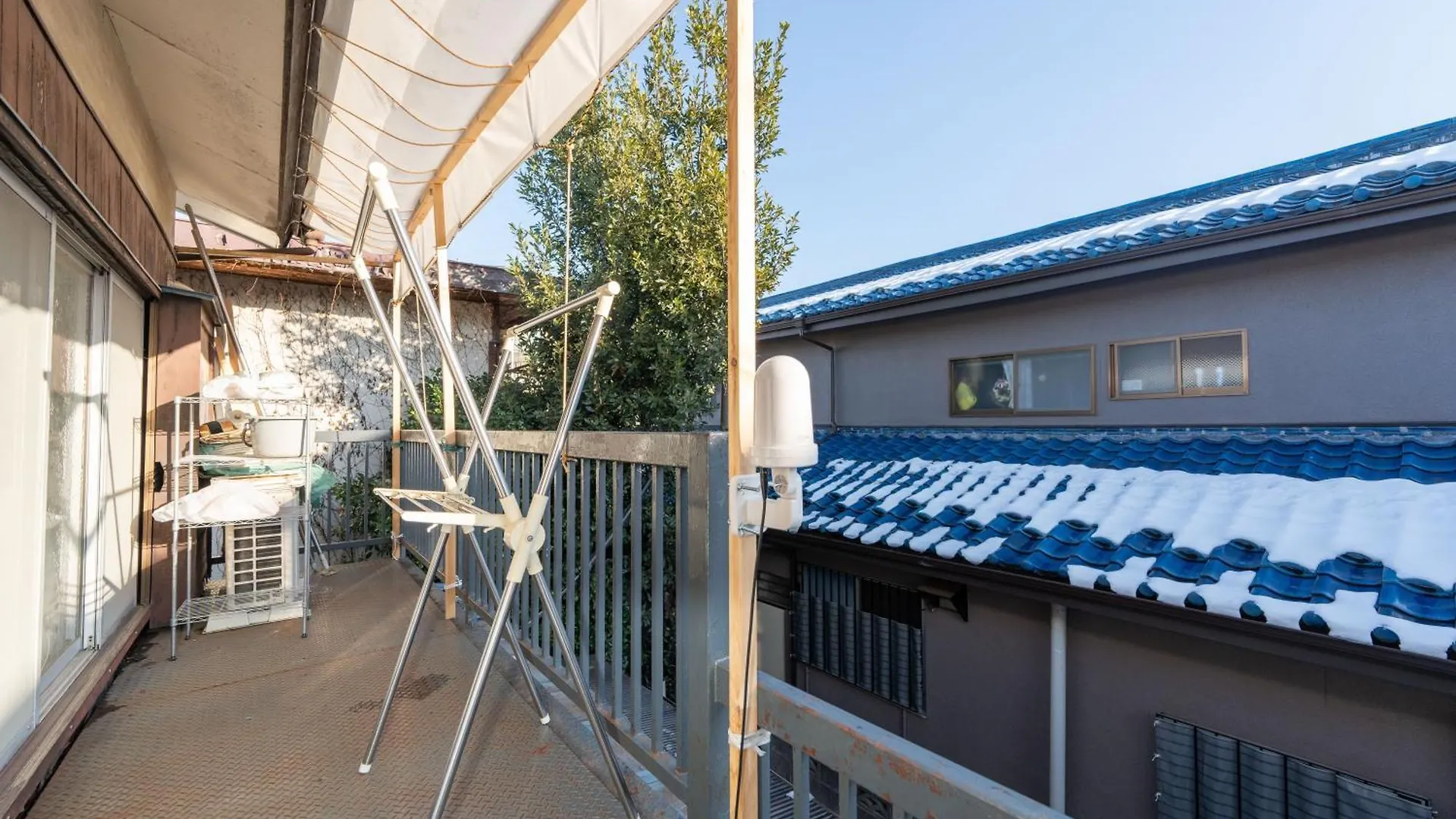 Tokyo /Quiet Area/Wi-Fi/Multi-Person Occupancy. Apartment 0*,  Japan